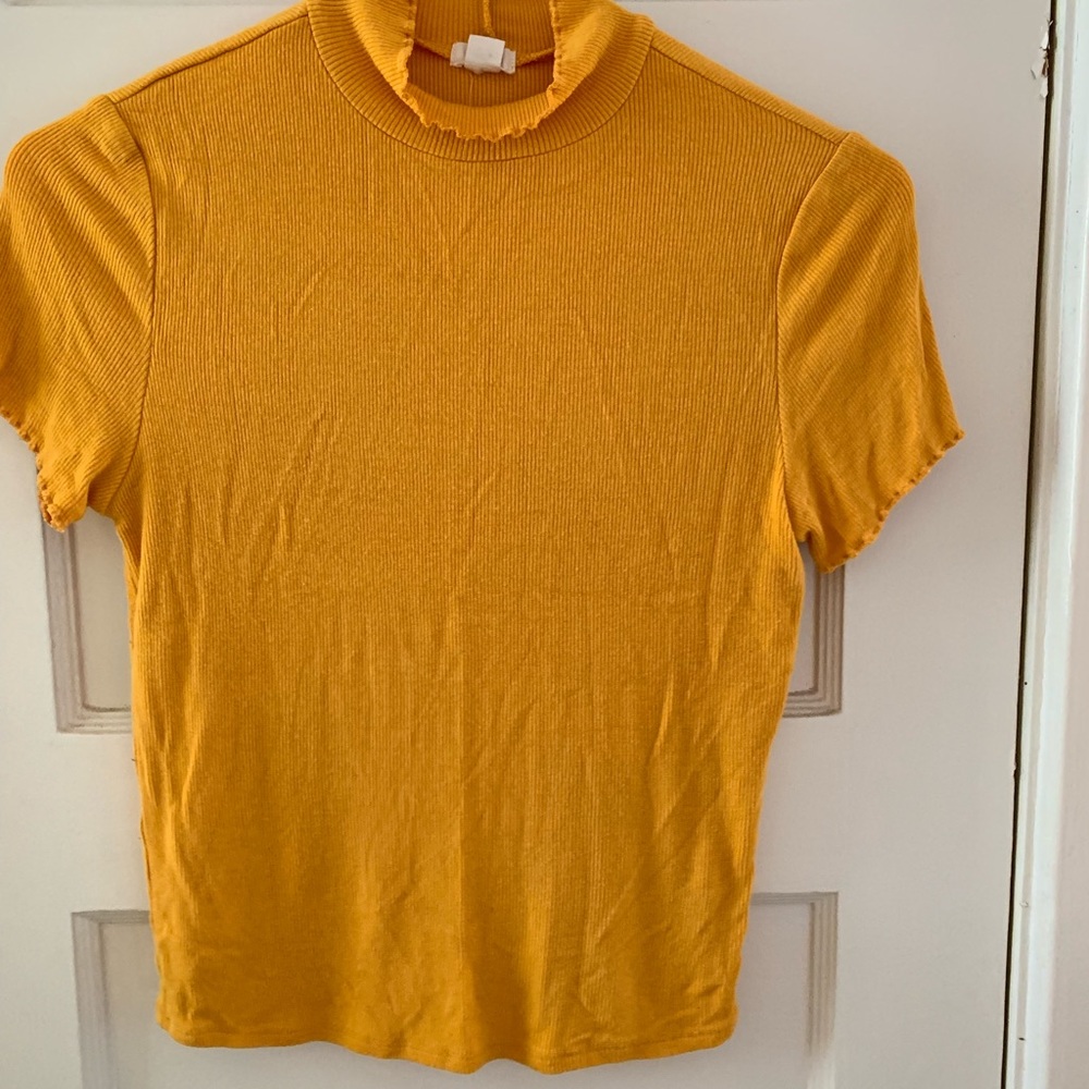 Garage Turtle neck shirt sleeve